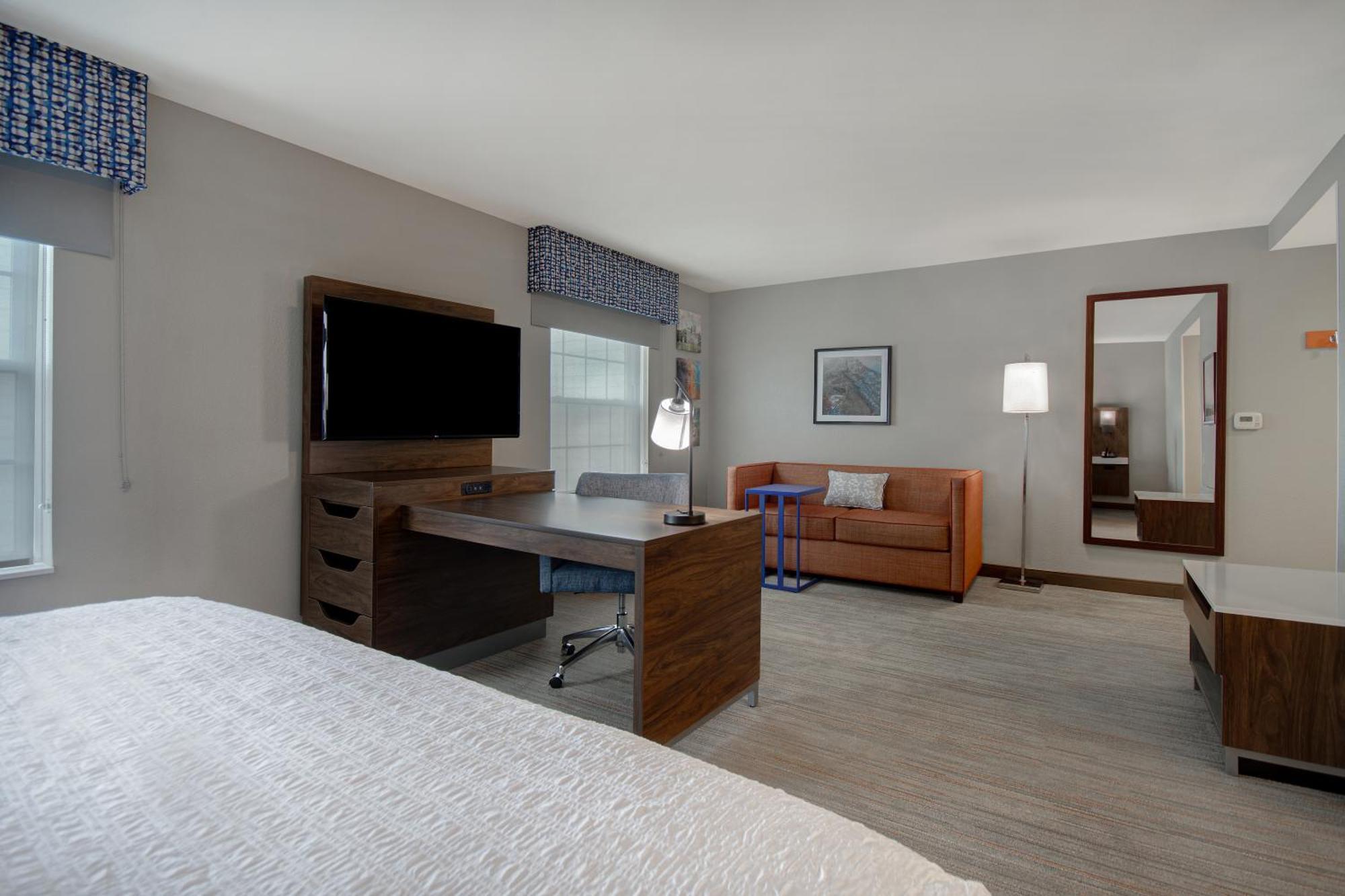 Hampton Inn & Suites יונקרס מראה חיצוני תמונה